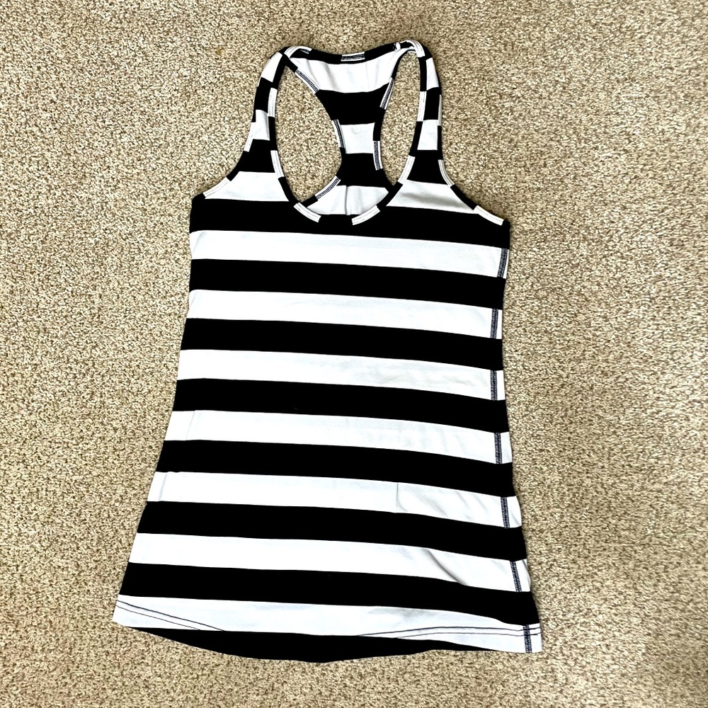 Lululemon Razorback Tank Top